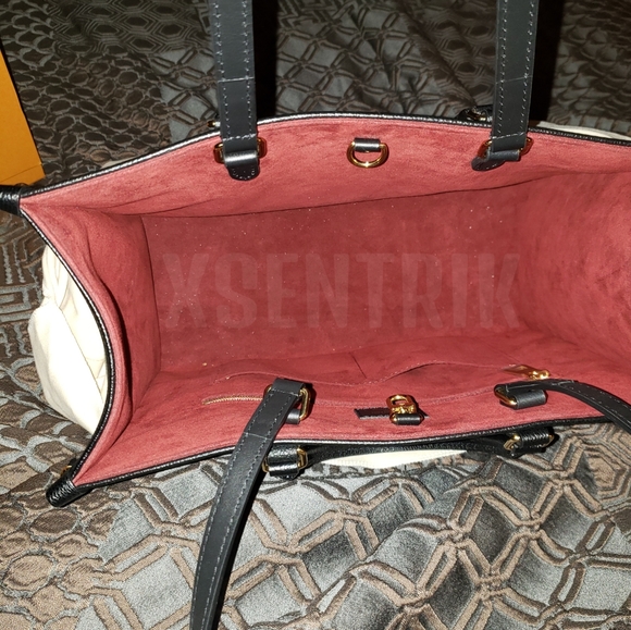 LV "ON THE GO" GM - Picture 12 of 17